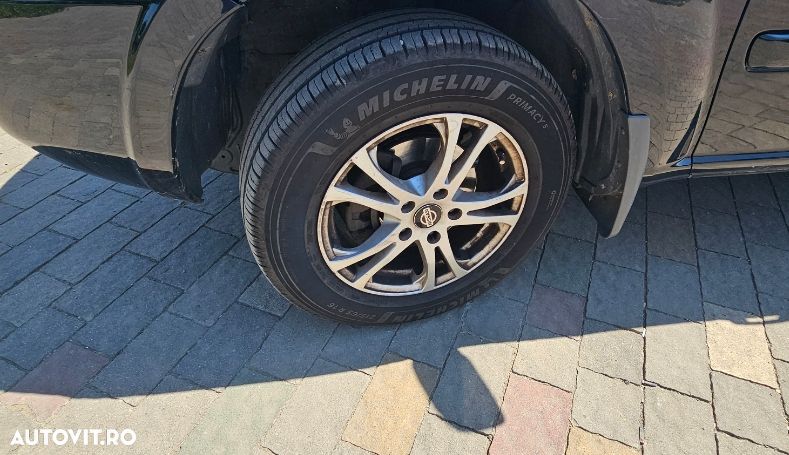 Nissan X-Trail 2.5 Sport - 6