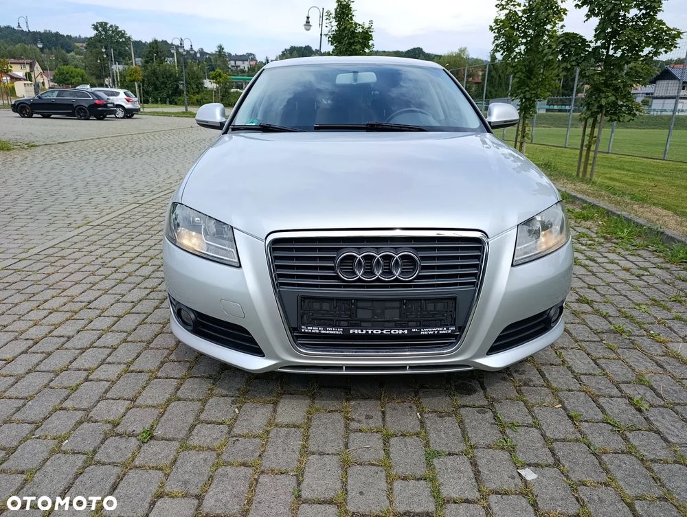 Audi A3 Sportback 2.0 TDI DPF Attraction - 3