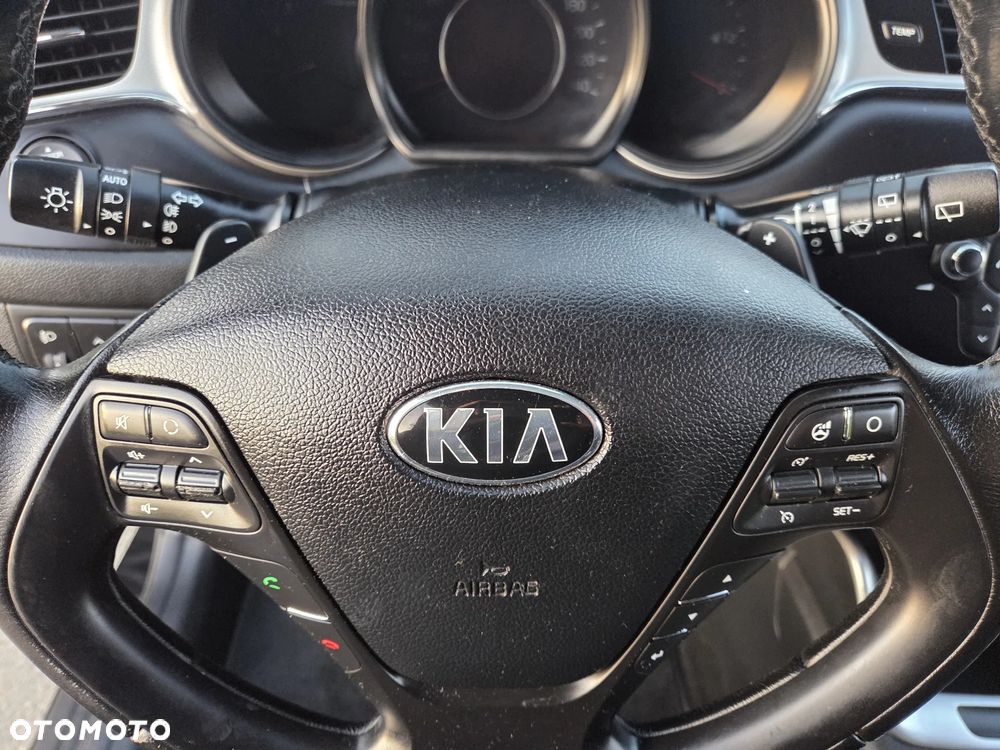 Kia Ceed 1.6 CRDi 136 DCT ISG Spirit - 16