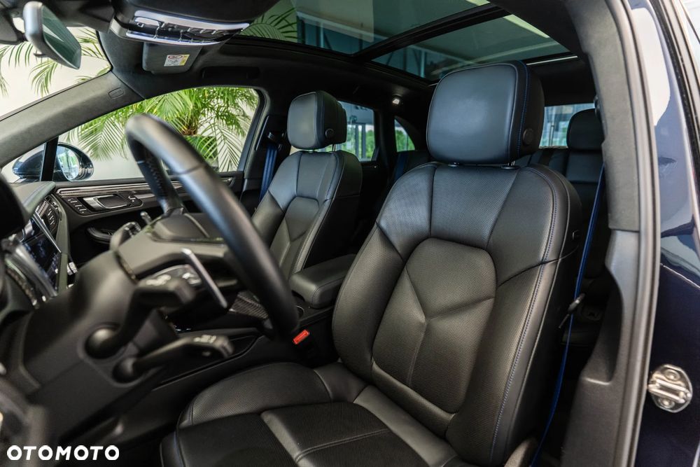 Porsche Macan - 12