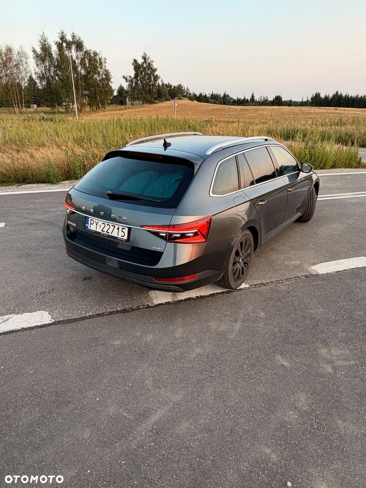 Skoda Superb 2.0 TDI SCR 4x4 Style DSG - 3