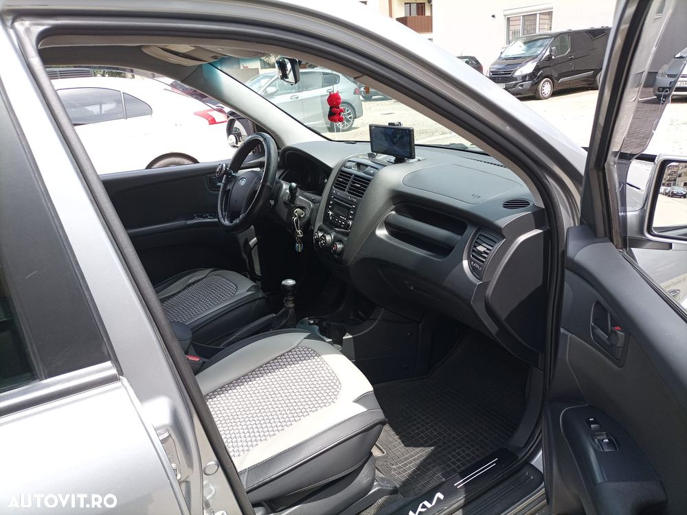 Kia Sportage 2.0 CRDI DPF EX - 3