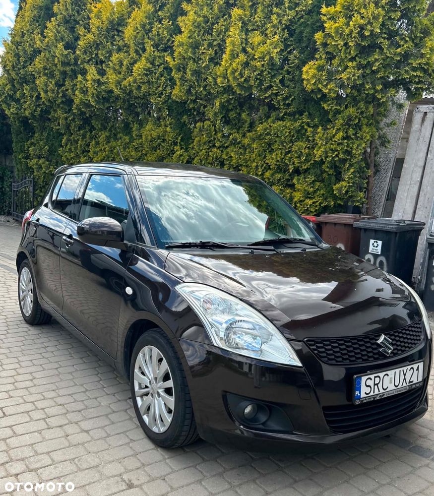 Suzuki Swift - 1