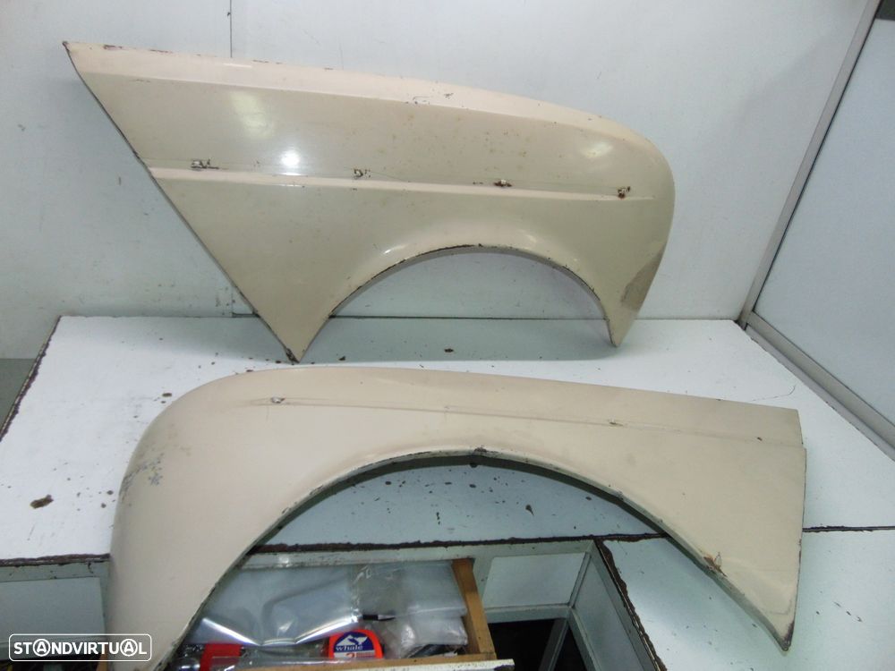 Renault 4l guarda lamas - 1