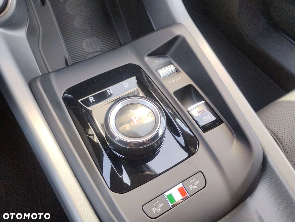 Alfa Romeo Tonale 1.5 T4 GSE mHEV Veloce DCT - 11