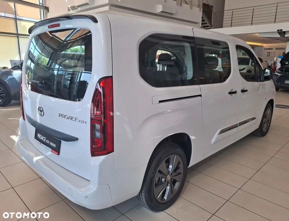 Toyota Proace City D-4D Long 2,4t Active (bryg.) - 6