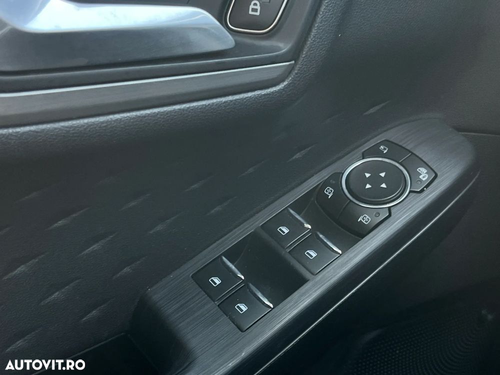 Ford Kuga 2.5 Duratec PHEV Titanium - 21