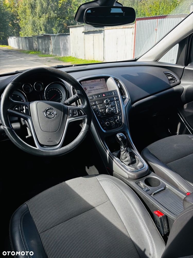 Opel Astra 1.7 CDTI Cosmo - 7