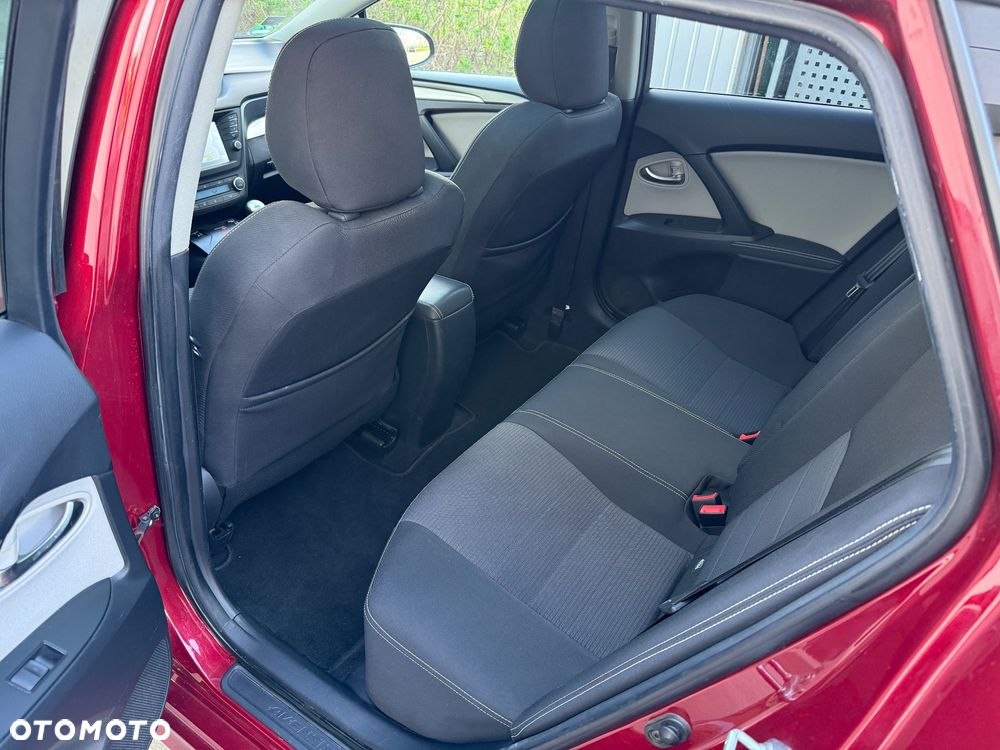 Toyota Avensis Touring Sports 1.8 Edition S+ - 15