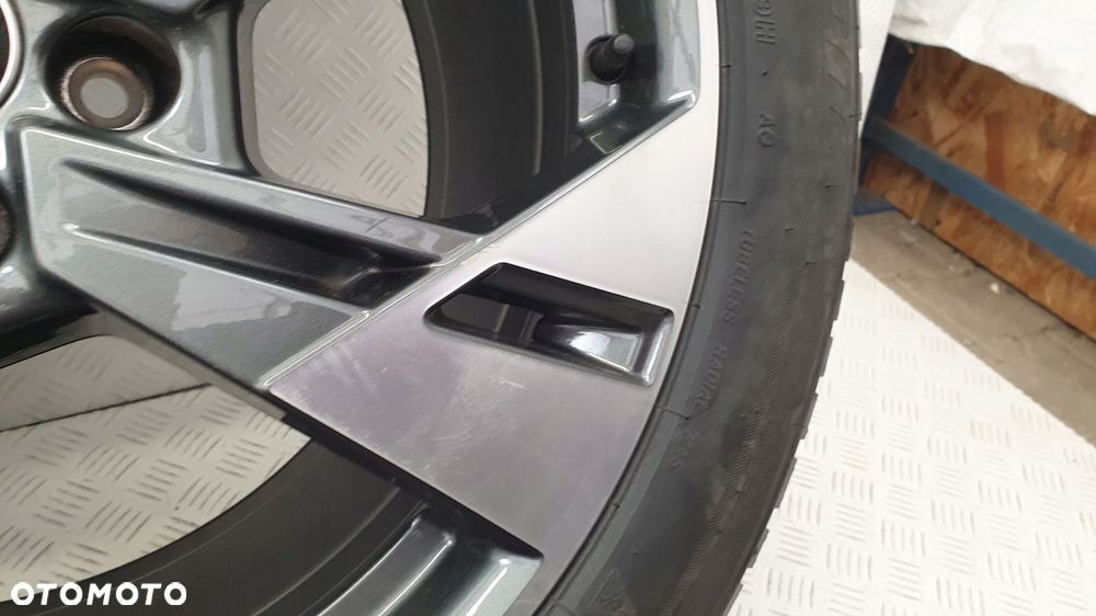audi e-tron 4ke felgi aluminiowe komplet 9jx20h et38 4ke601025t - 8