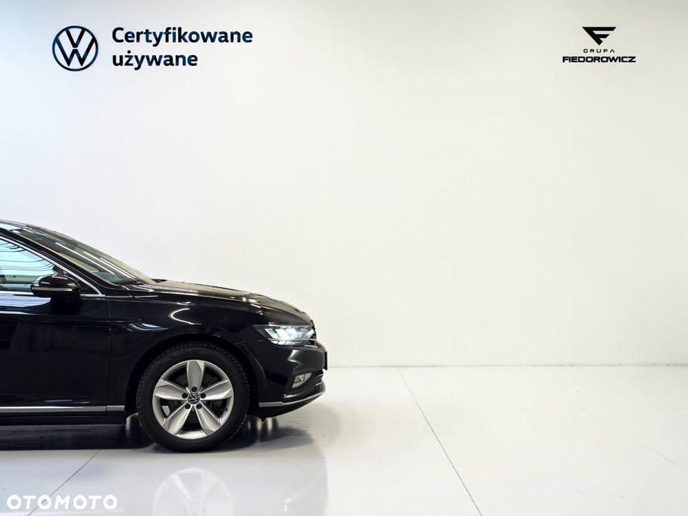 Volkswagen Passat Variant 1.5 TSI EVO Elegance DSG - 10