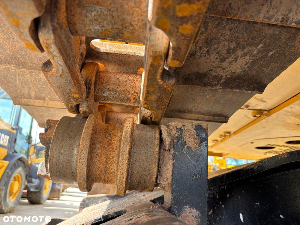 Caterpillar 320 GC - 17