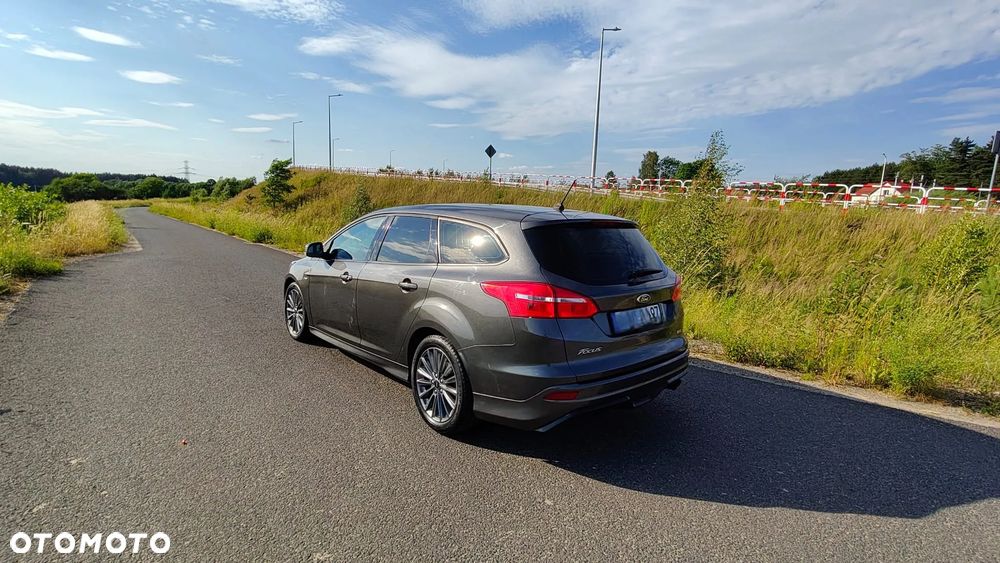 Ford Focus 1.5 EcoBoost ST-Line ASS - 5