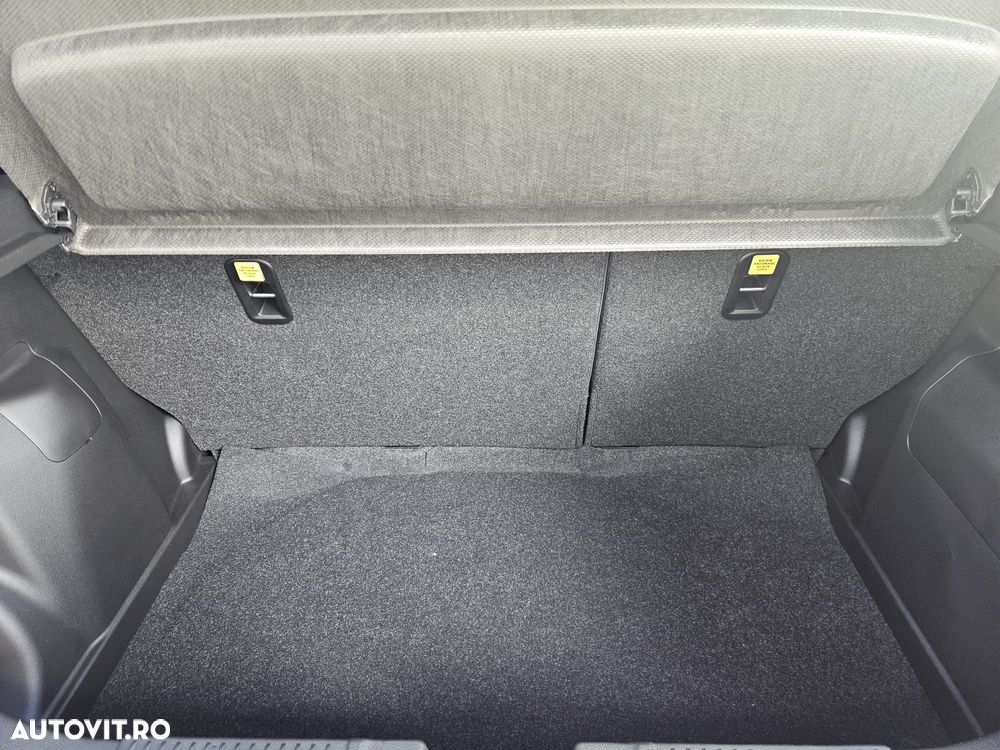 Suzuki Swift 1.2 Dualjet 12V MHEV CVT Spirit - 28