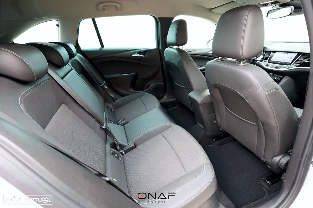 Opel Astra 1.6 CDTI Innovation S/S - 28