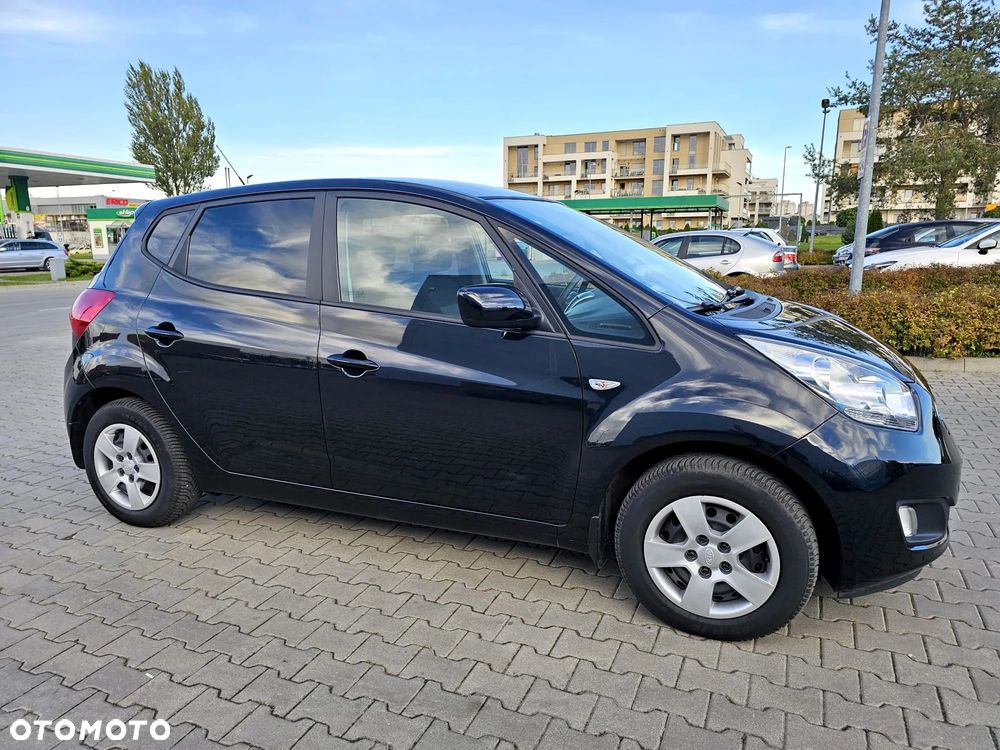 Kia Venga 1.6 CVVT Black Collection - 19