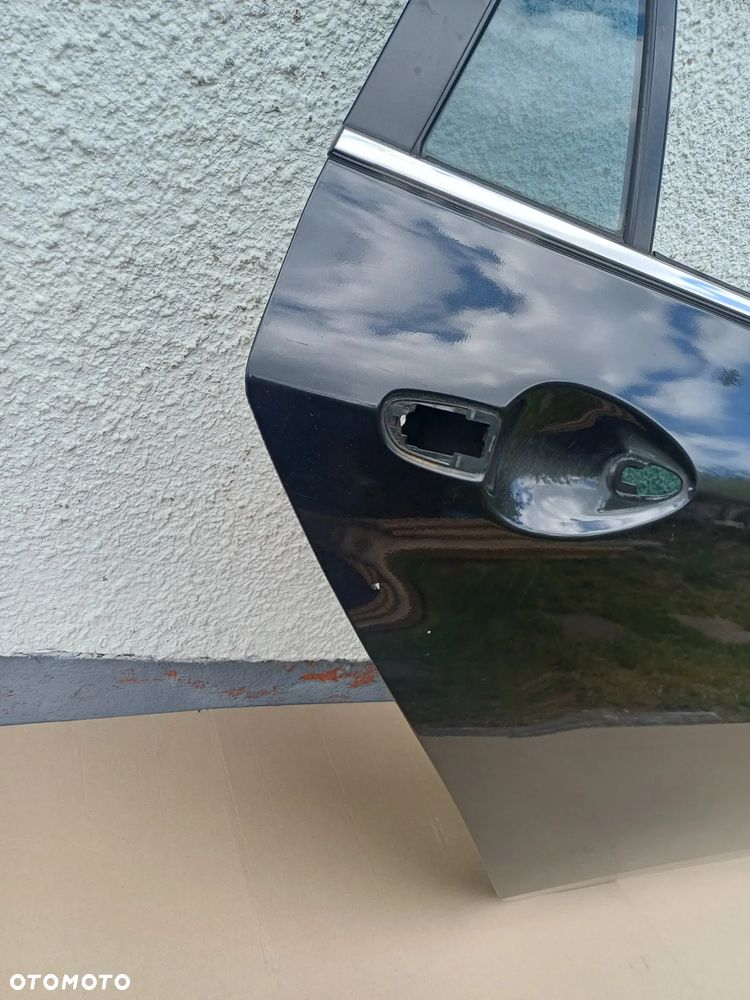 Drzwi prawy tył Mazda 6 II GH kombi lift 16W bez rdzy - 4