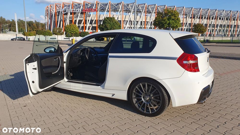 BMW Seria 1 123d - 27