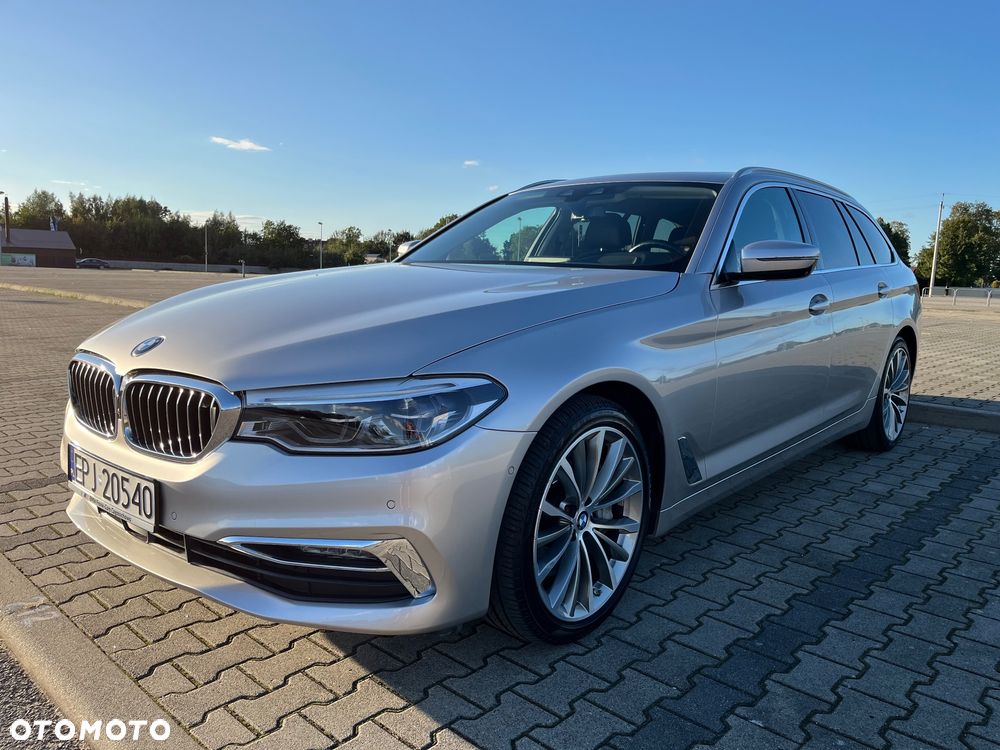 BMW Seria 5 540i xDrive GPF Luxury Line - 3