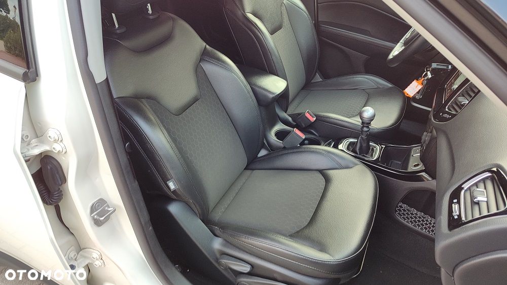 Jeep Compass 1.4 TMair Night Eagle FWD S&S - 33
