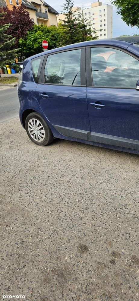Renault Scenic - 4