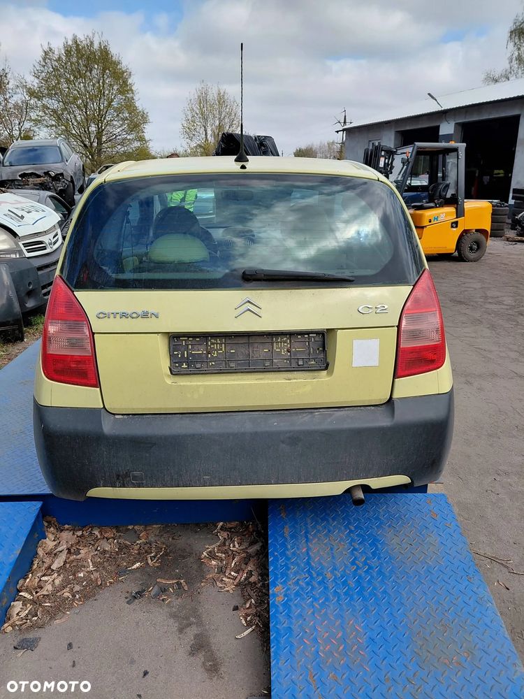 Części- Citroen c2 Rok 2004  Pojemność 1124 Moc 44 kw Benzyna - 6