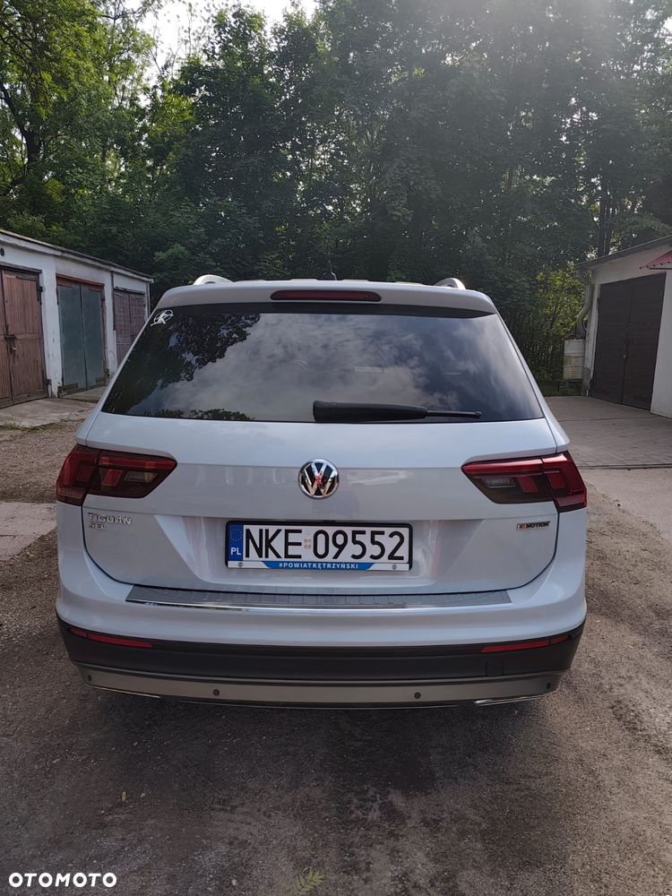 Volkswagen Tiguan Allspace 2.0 TSI OPF 4Motion DSG Highline - 6