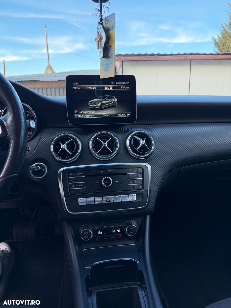 Mercedes-Benz A 180 - 34