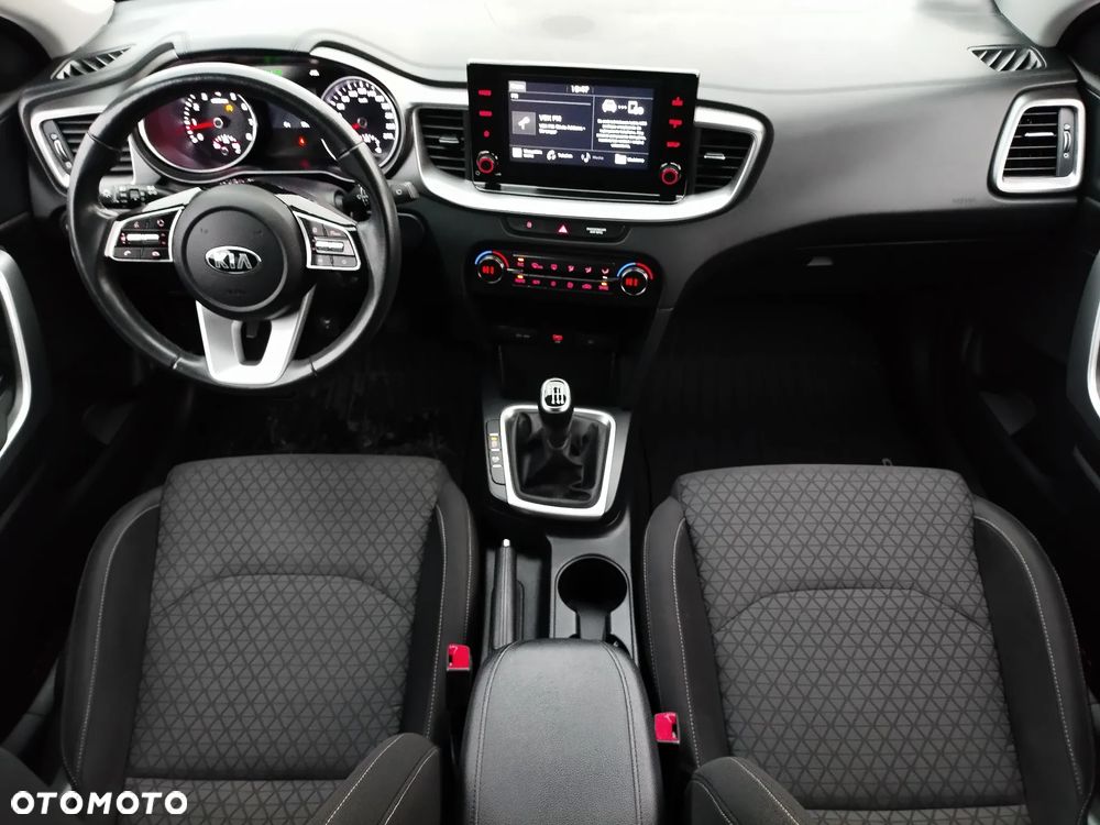 Kia XCeed 1.4 T-GDI M - 5