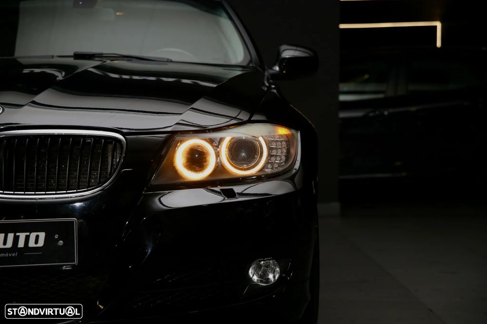 BMW 318 i Touring Edition Exclusive - 1