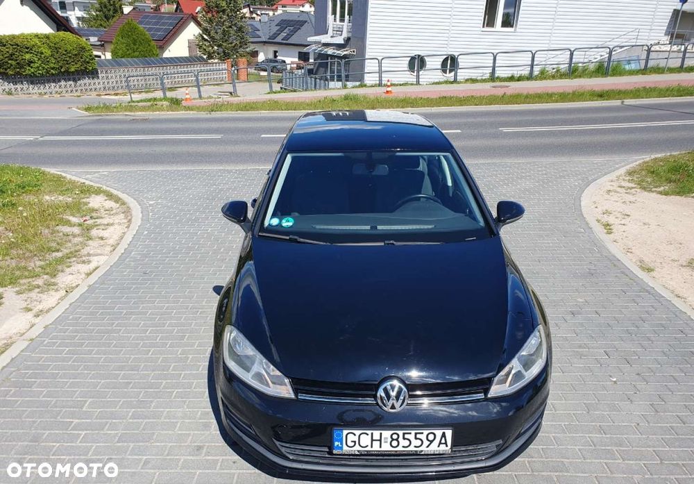 Volkswagen Golf - 28