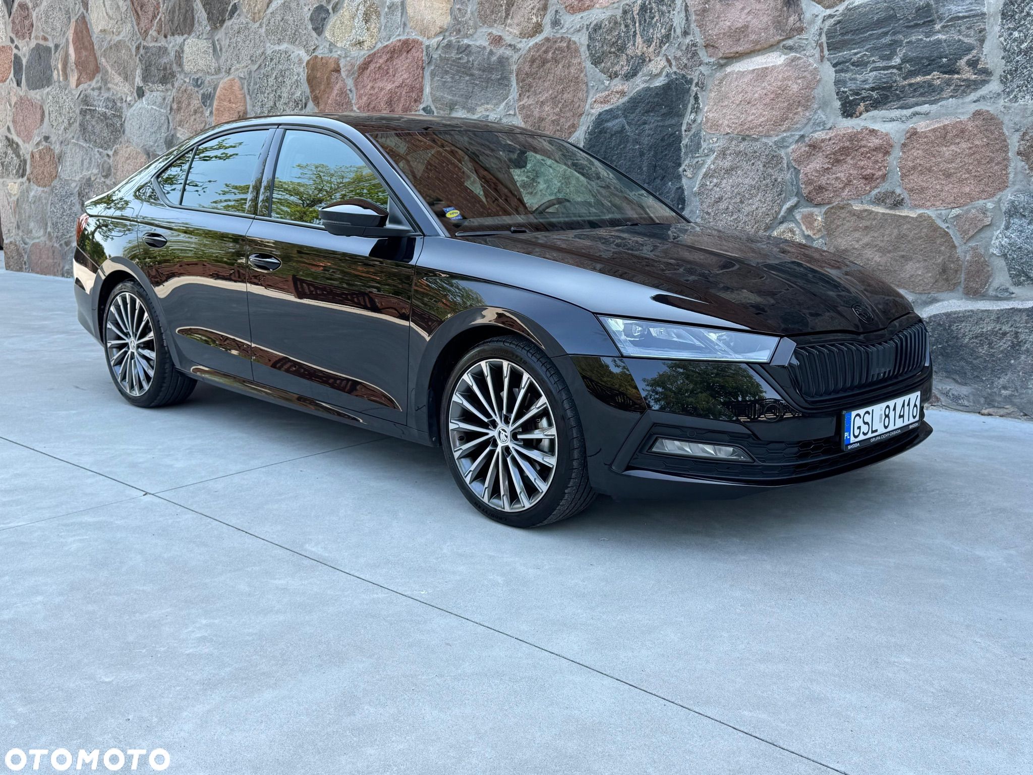 Skoda Octavia 2.0 TDI 4x4 Style DSG - 1