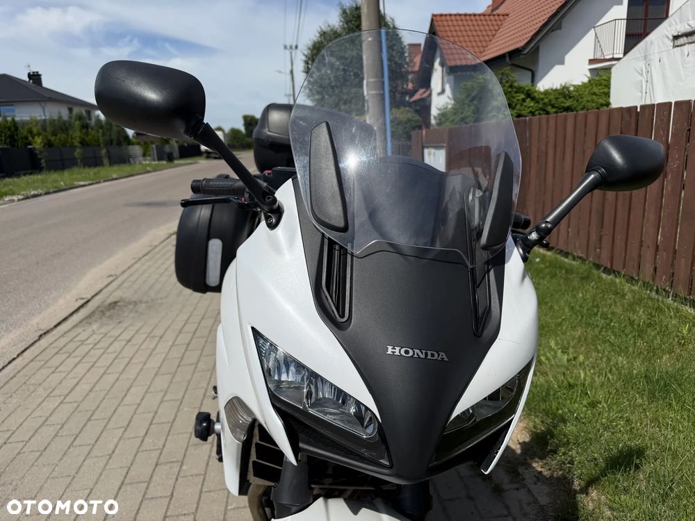 Honda CBF - 11