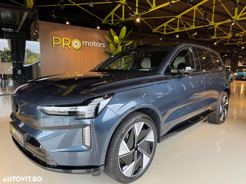 Volvo EX90 - 1
