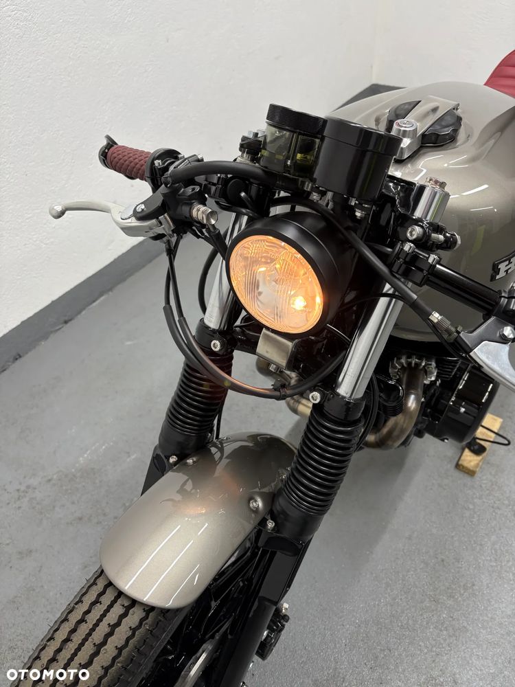 Honda CB - 24