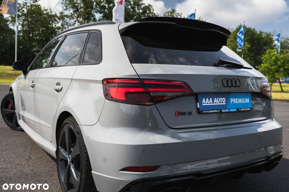 Audi RS3 Sportback - 15
