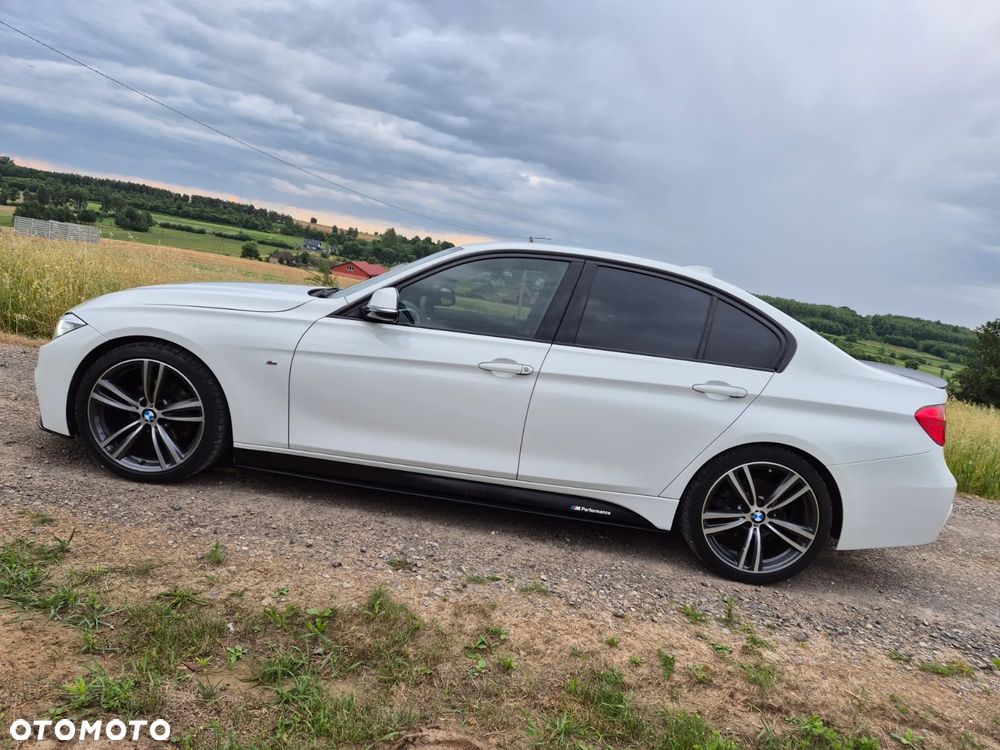 BMW Seria 3 318d - 1