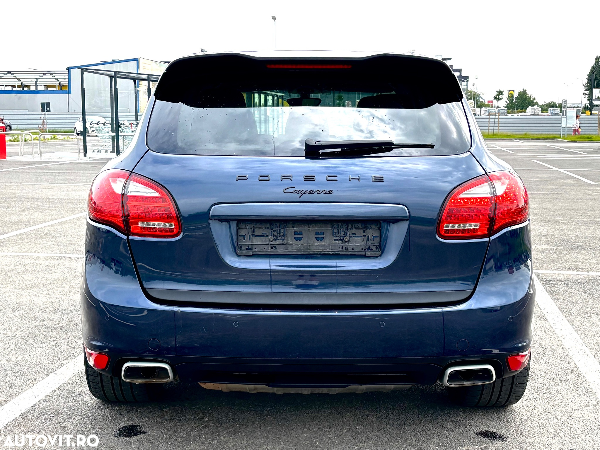 Porsche Cayenne 3.0 L V6 - 4
