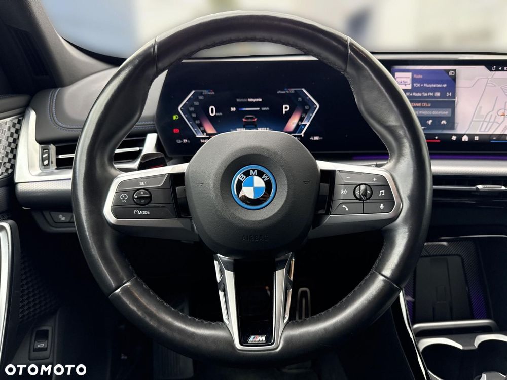 BMW iX1 - 31