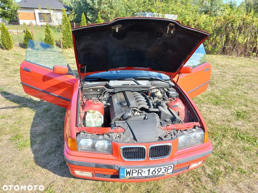 BMW Seria 3 320Ci - 25