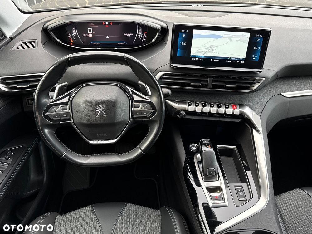 Peugeot 3008 1.5 BlueHDi Allure Pack S&S EAT8 - 19