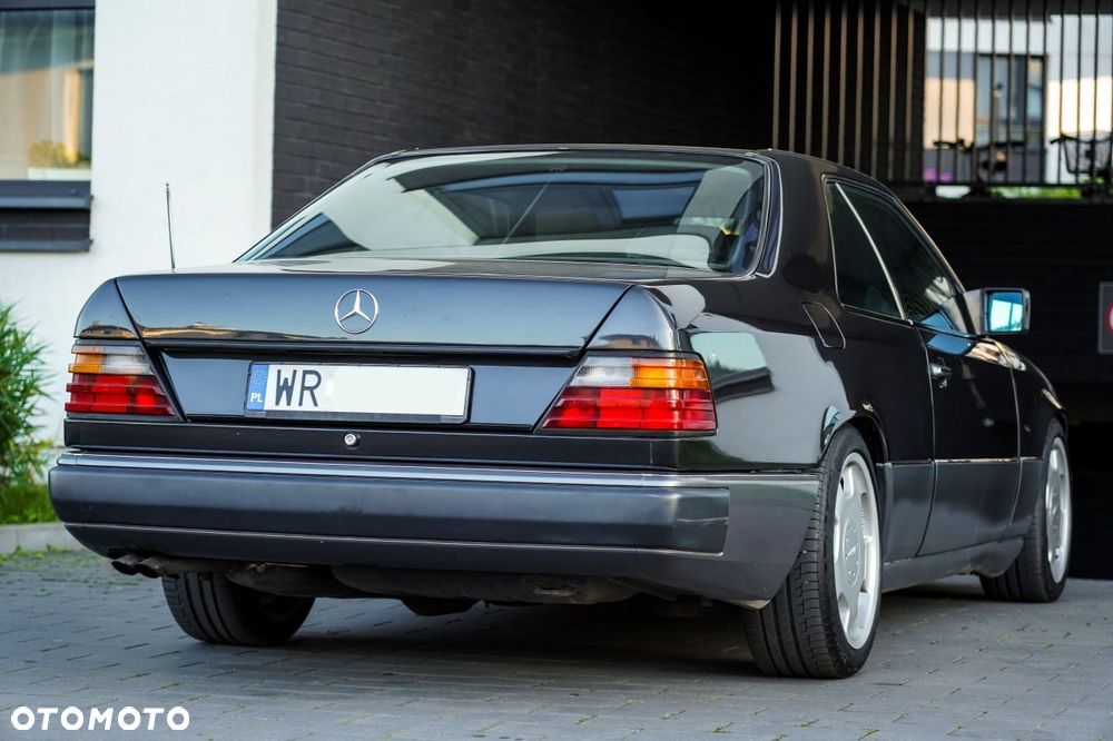 Mercedes-Benz W124 (1984-1993) - 4