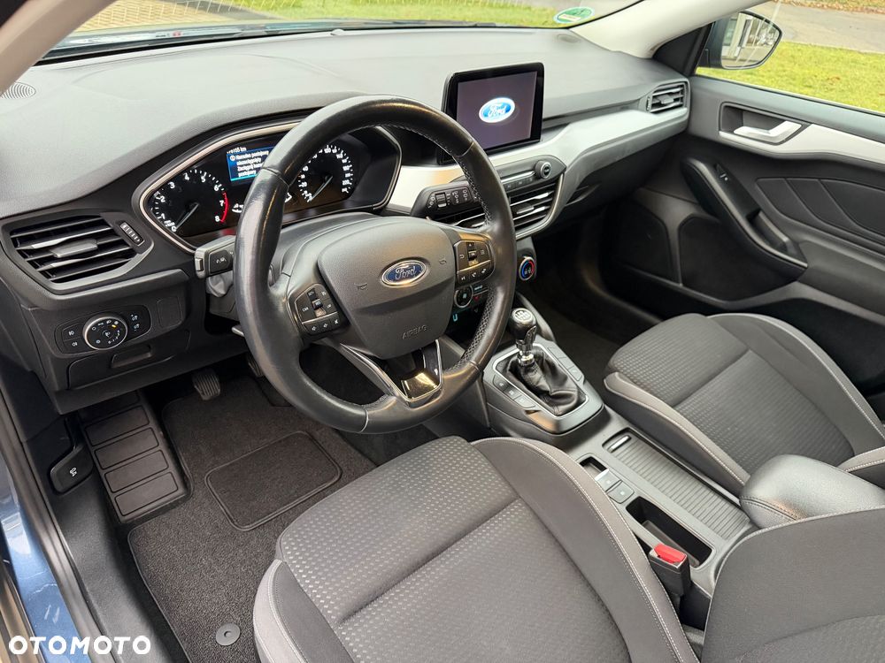 Ford Focus SW 1.0 EcoBoost S&S TITANIUM - 7