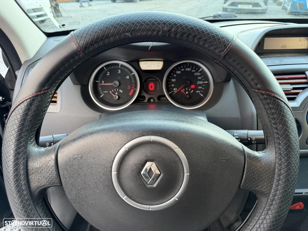 Renault Mégane 1.5 dCi Dynamique - 15