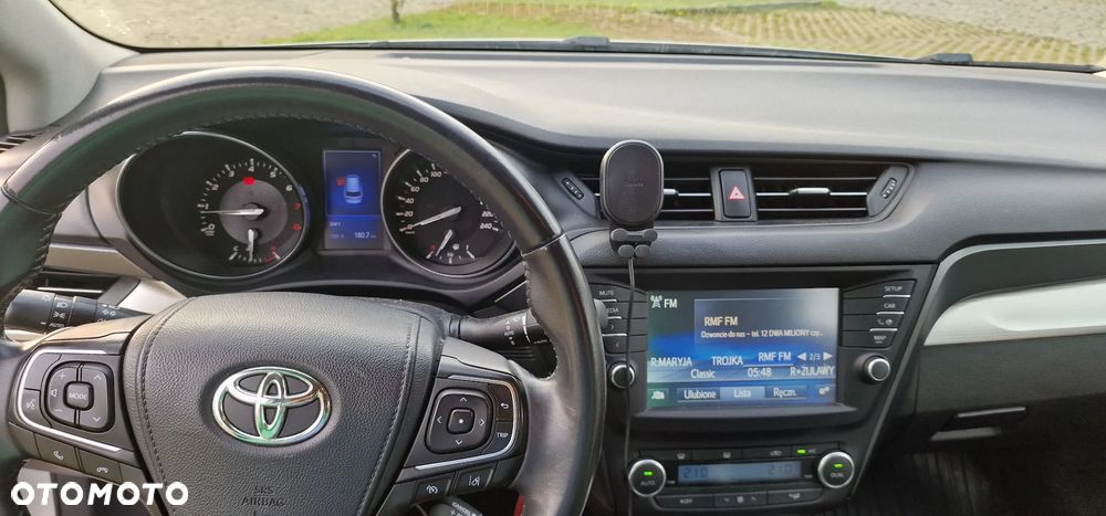 Toyota Avensis 1.8 Premium - 7