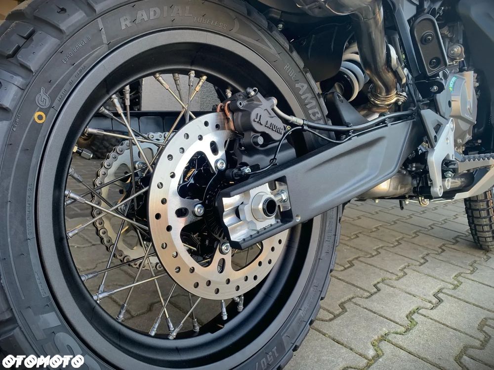 CFMoto MT-X - 14