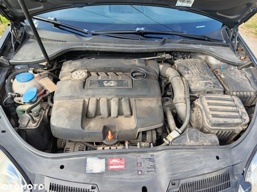 Volkswagen Jetta 1.6 Comfortline - 10