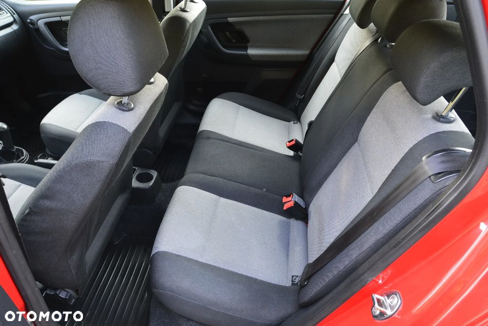 Skoda Fabia 1.6 TDI DPF Elegance - 26