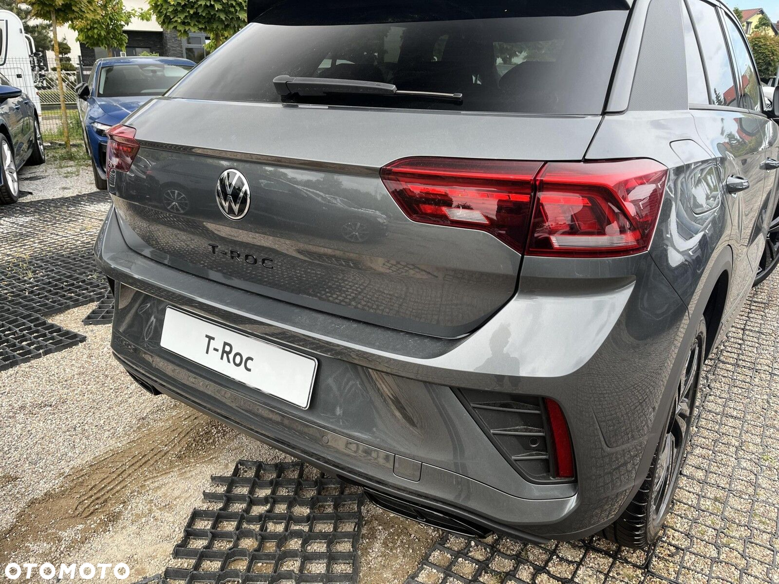 Volkswagen T-Roc - 12
