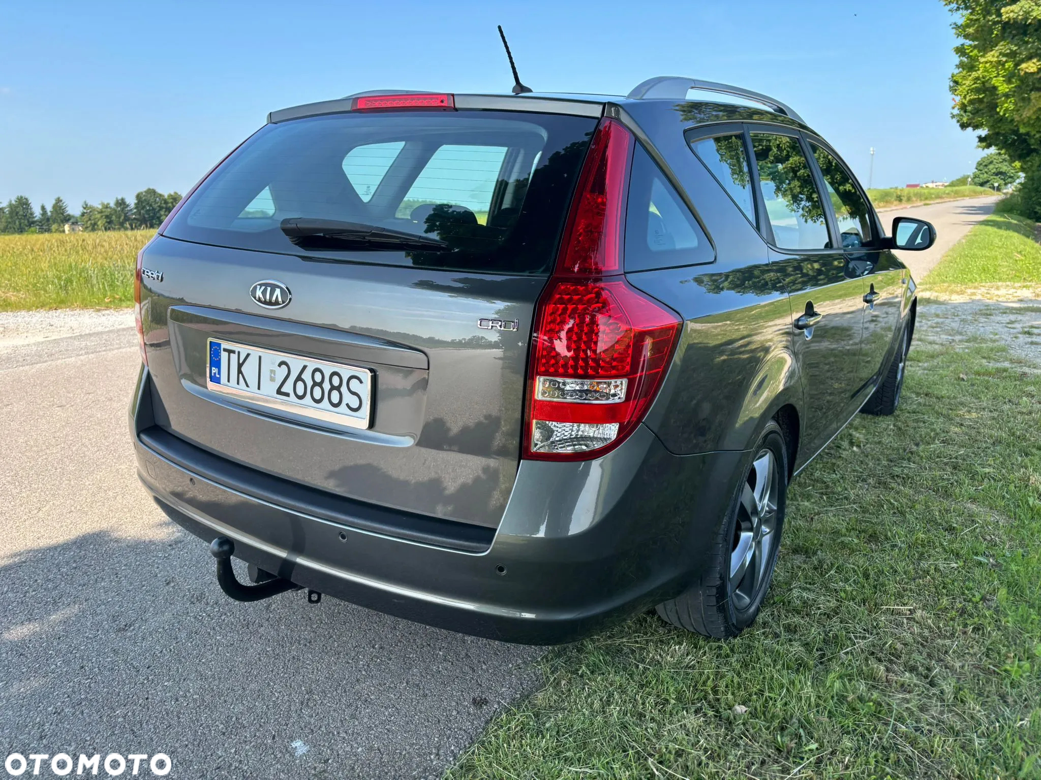 Kia Ceed 1.6 CRDi 90 Vision - 14